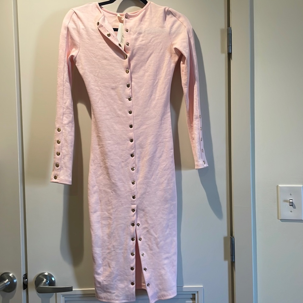 Long sleeve pink midi dress